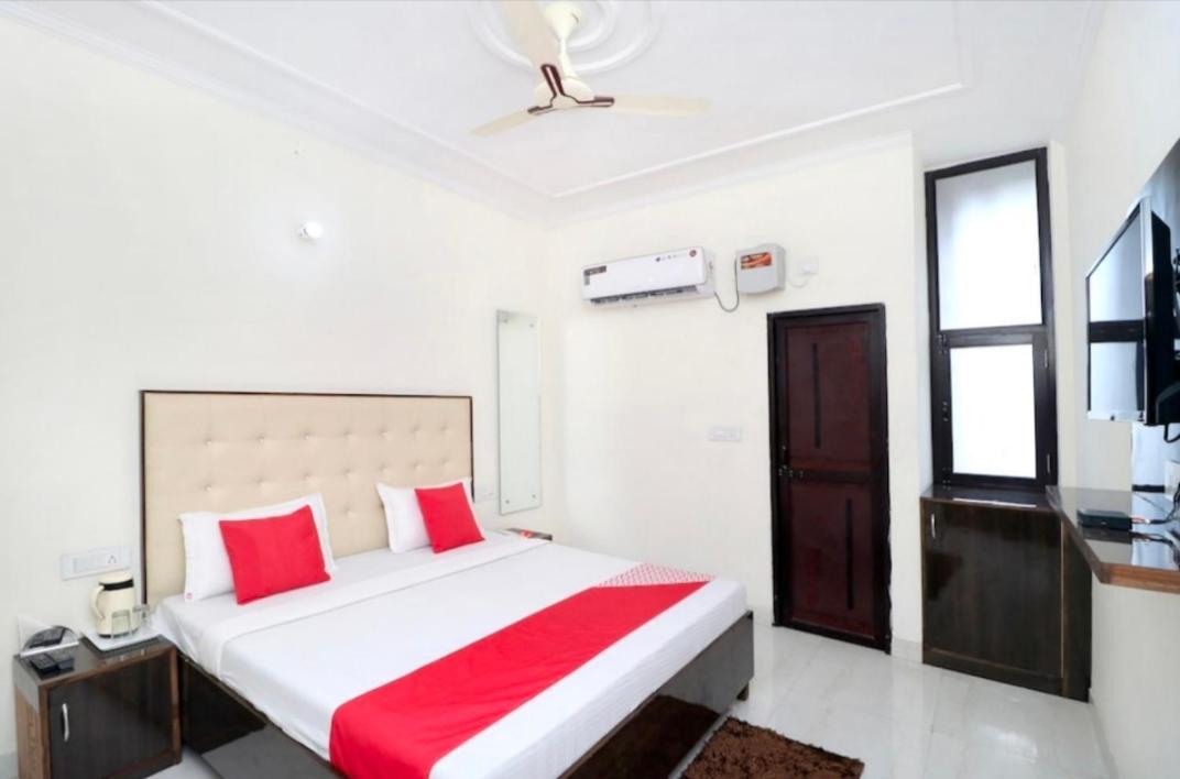 Hotel kb square Chandīgarh Exterior foto