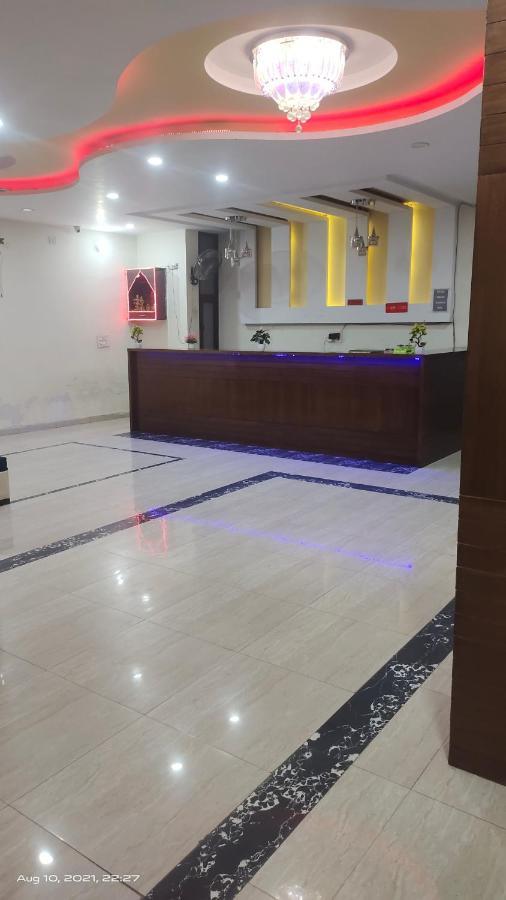 Hotel kb square Chandīgarh Exterior foto